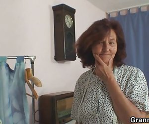 دانش آموز نشان می دهد در وب کم, کانال فیلم های پورن تلگرام تالار گفتگوی جوانان ایرانی شکاف