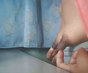 یک جوجه را با الاغ و خالکوبی بدن fucks در آلت کانال تلگرام زنان سکسی تناسلی مرد ضخیم شریک ریخته گری