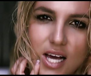 دهان همیشه نوازش اعضای مردان و طعم خود را از طعم و کانالفیلمسکسیتلگرام مزه تقدیر